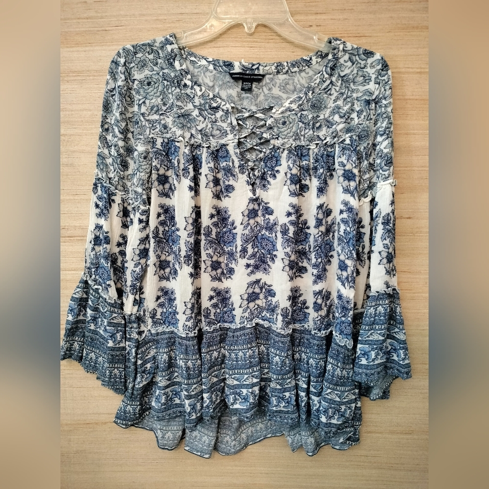 Floral, semi- paisley top